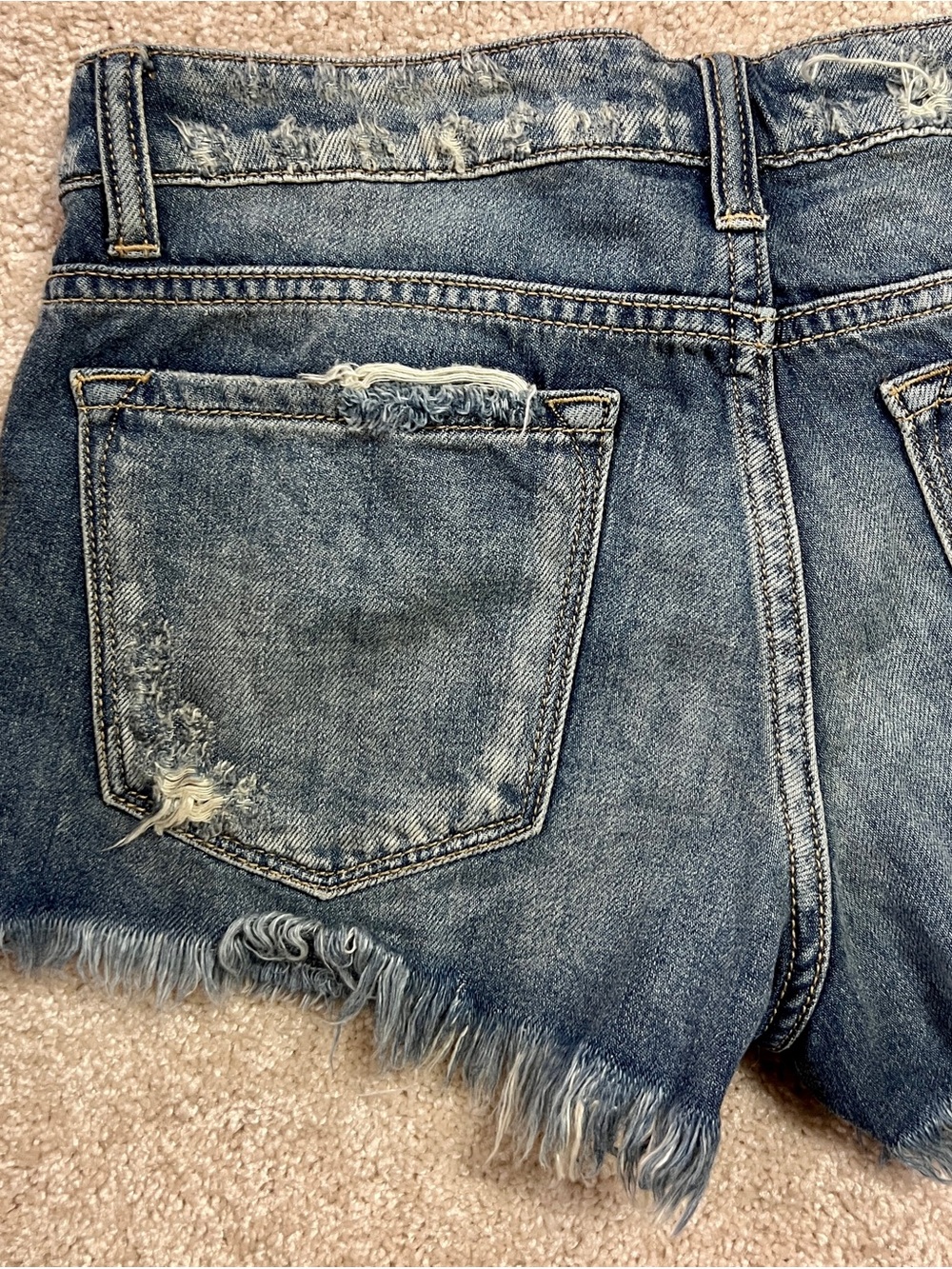 KanCan Mid Rise Boyfriend Denim Shorts Size S 29in Heavy Distress Frayed Hem - Picture 6 of 12